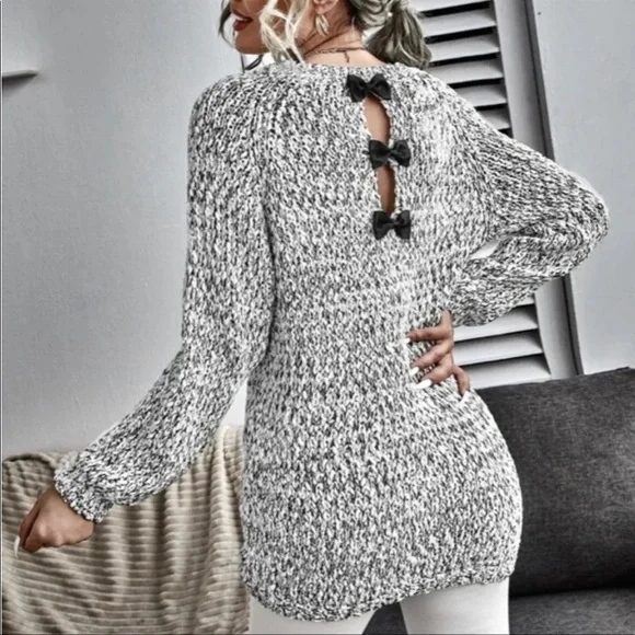 Gorgeous Grey Long Sleeve Sweater with Black Bow Cutout Detail - Picture 2 of 5